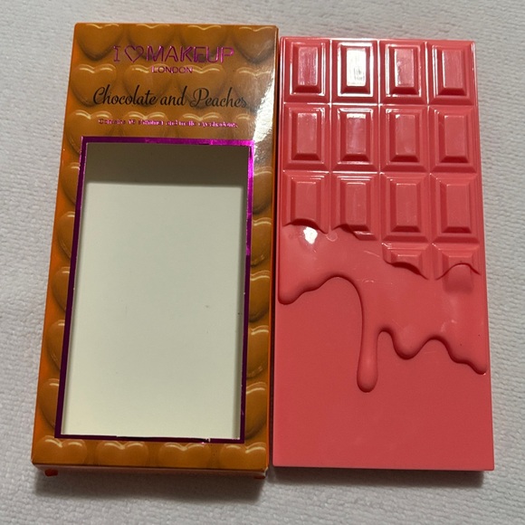 CHOCOLATE AND PEACHES CONTAIN 16 SHIMMER AND MATTE EYESHADOWS - Picture 4 of 6